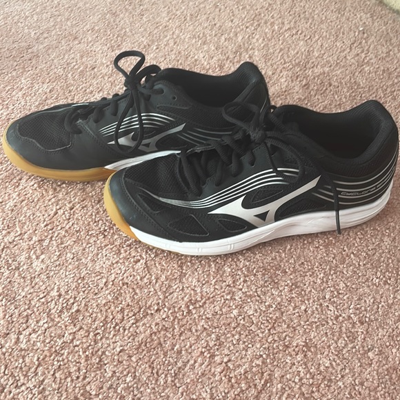Mizuno Cyclone Speed 3 Volleyball Shoes - Picture 1 of 8